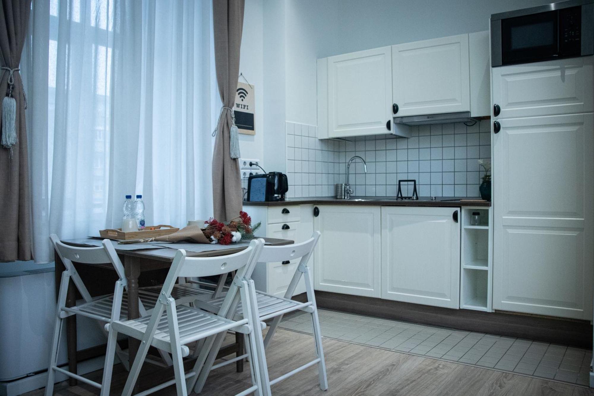 House4You - Balcescu Bucarest Extérieur photo
