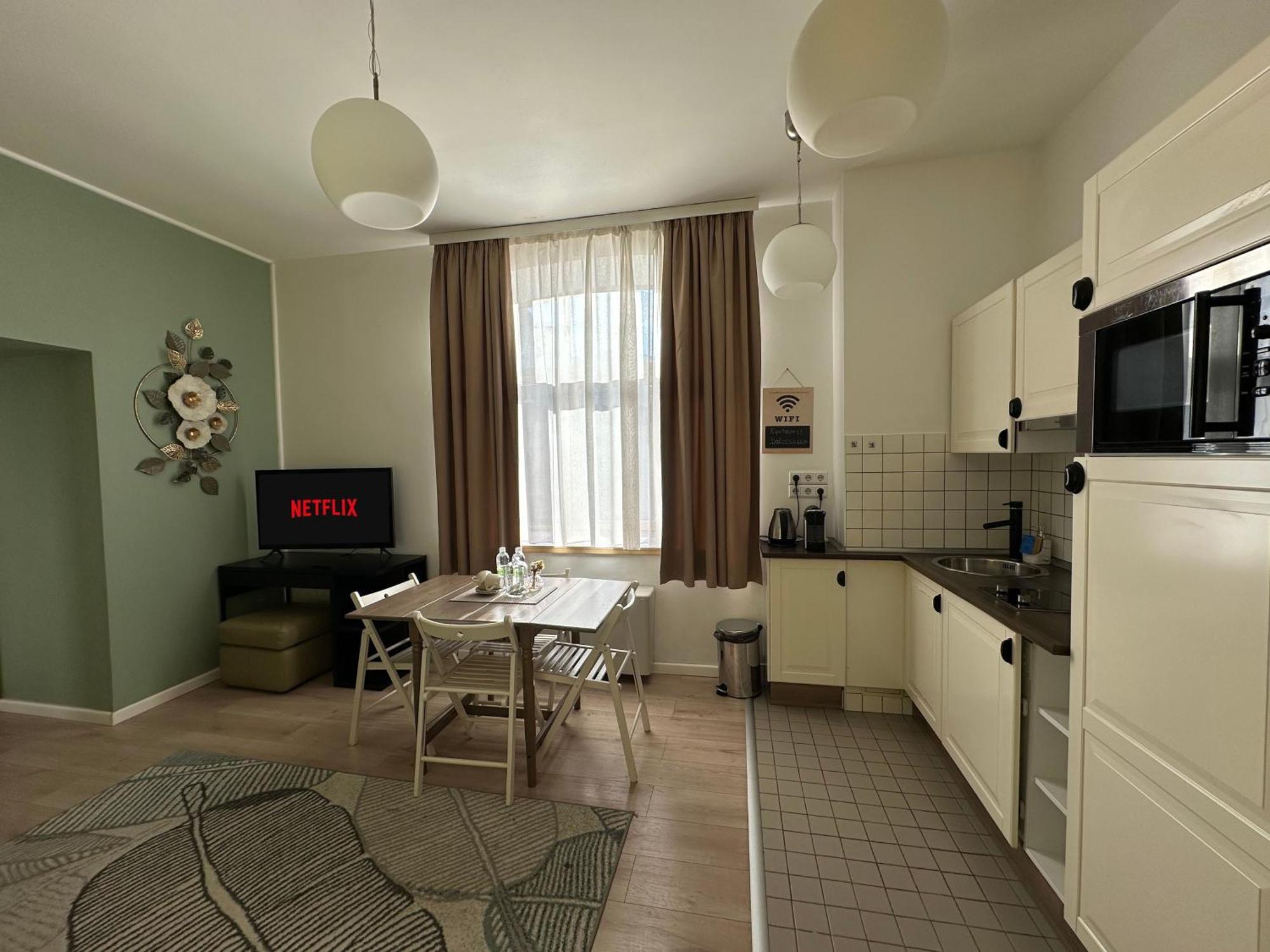 House4You - Balcescu Bucarest Extérieur photo
